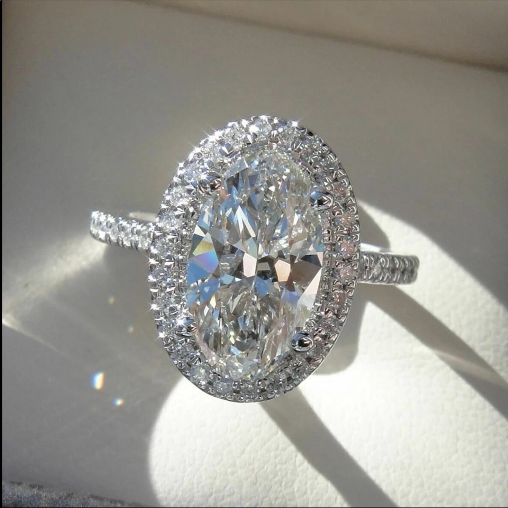 New Women’s 925 Silver Oval Cut Diamond Ring - Picture 2 of 6